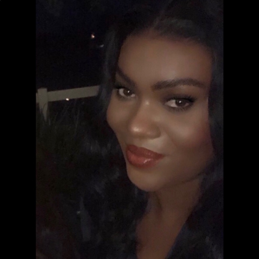 Meet your Posher, Shanise